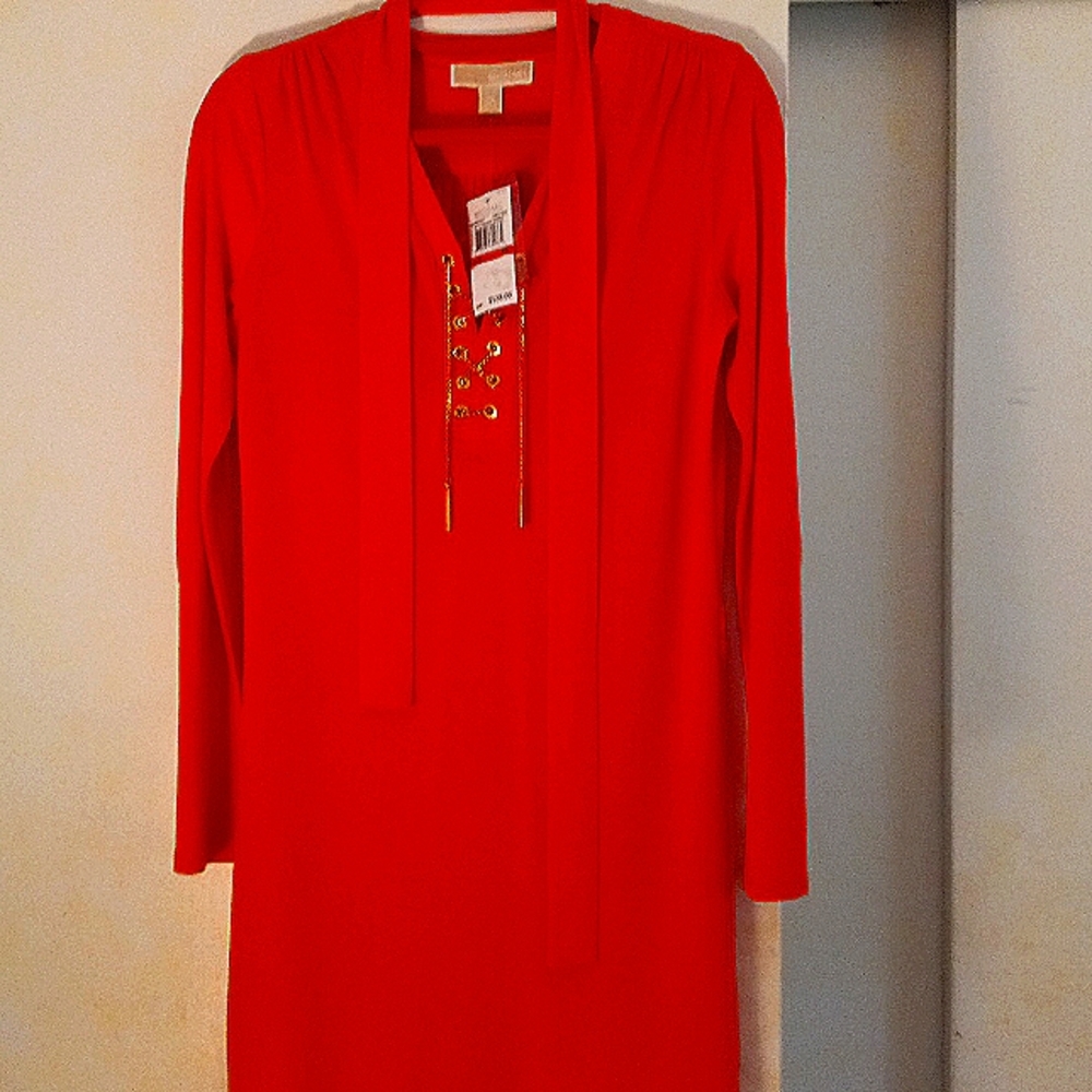 Jersey dress size 4 is more like a 6